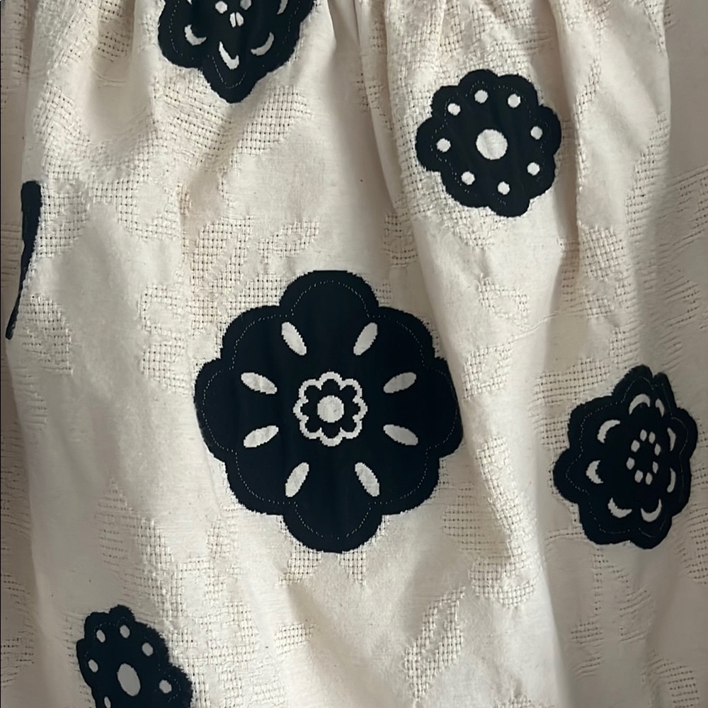 Tibi cotton Elegant Cream and Black Floral Dress - lined - Picture 2 of 6